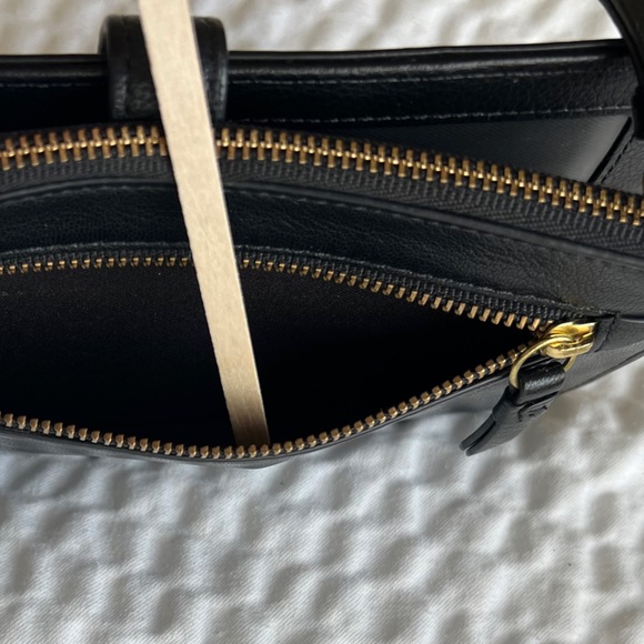 Fossil Leather Wallet - Picture 6 of 6